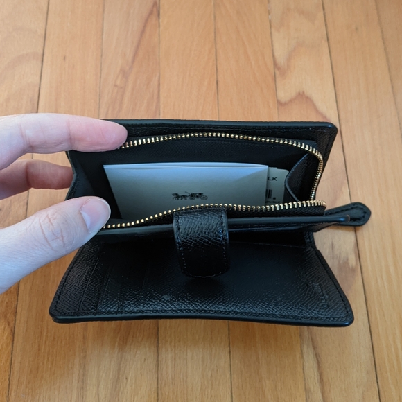 Coach Wallet - Picture 3 of 10